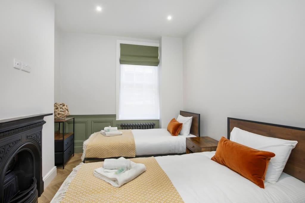Appartamento Aldwark View With Free Parking York Esterno foto
